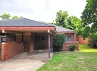 Building Photo - 6603 NW 30th Terrace