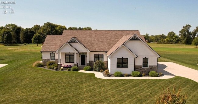 Primary Photo - 37 Briarcrest Dr
