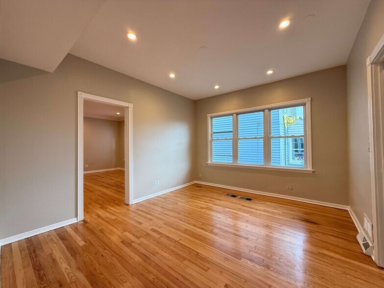 Building Photo - 2130 N 73rd Ave