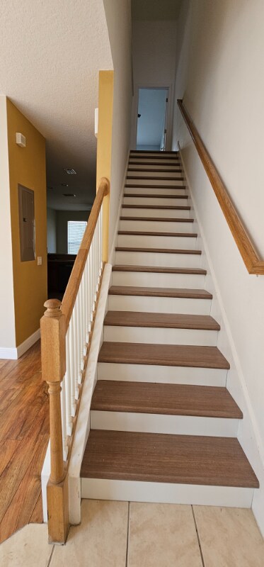 Building Photo - 8743 Abbey Ln