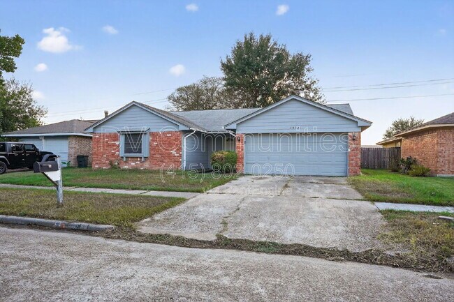 Building Photo - 20021 Cottonglade Ln