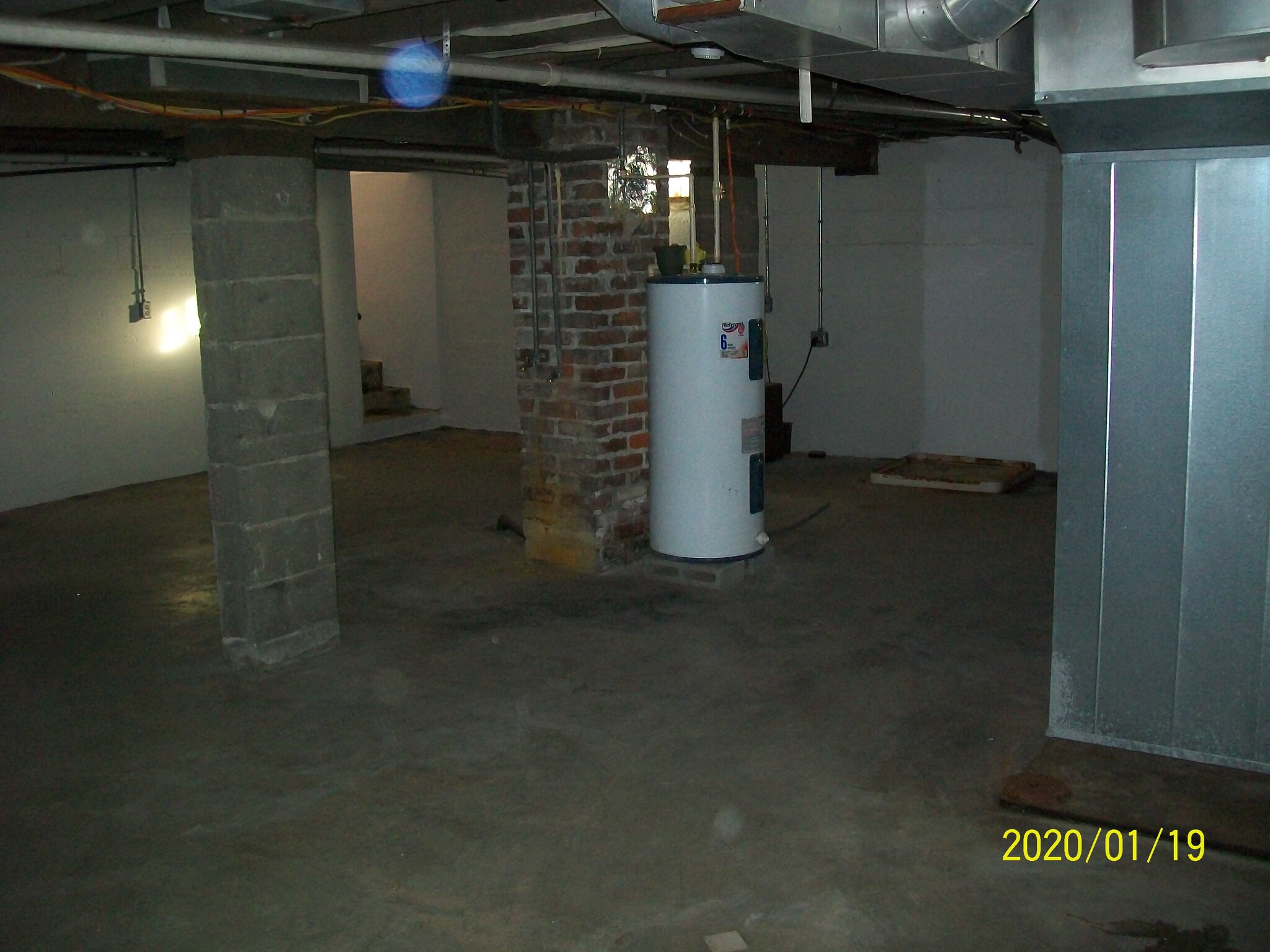 Building Photo - 5912 W 200 S