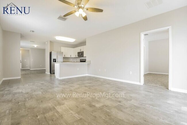 Building Photo - Fall Special: 1/2 off your first month! Av...