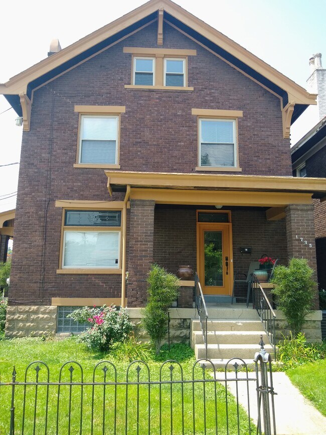 Building Photo - 1735 Eastern Ave