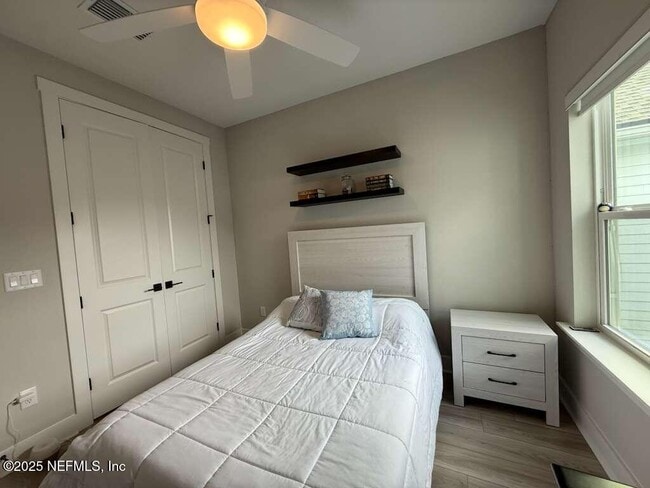 Building Photo - 11023 Cosmic Wy