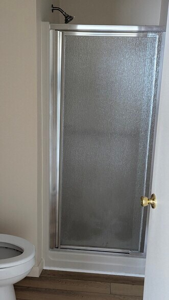 Building Photo - 4051 Oneida St