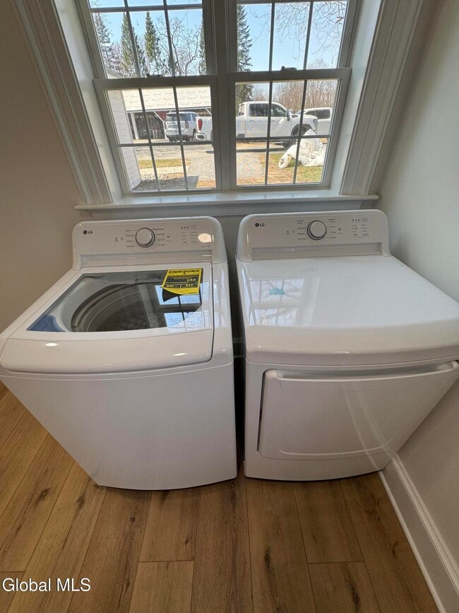 Building Photo - 675 Mac Elroy Rd