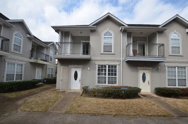 Building Photo - 11045 Landswalk Dr