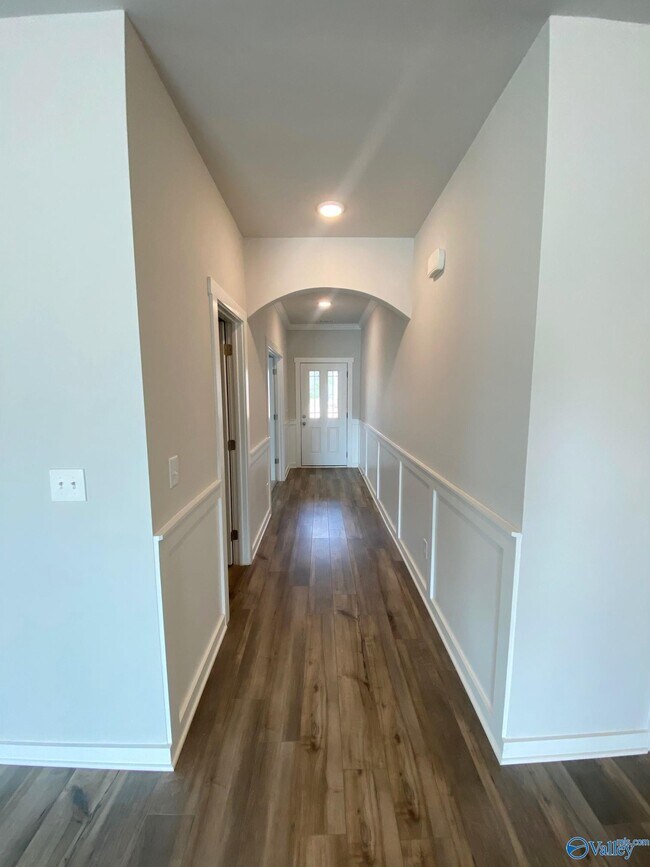 Building Photo - 4220 Textile Ln