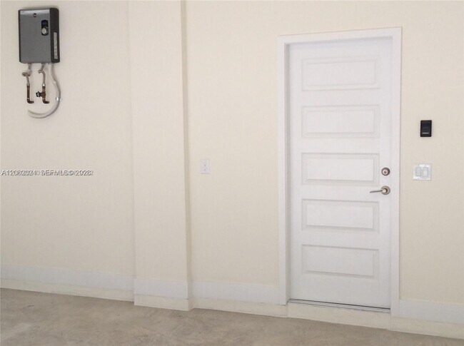 Building Photo - 4286 NW 83rd Ave