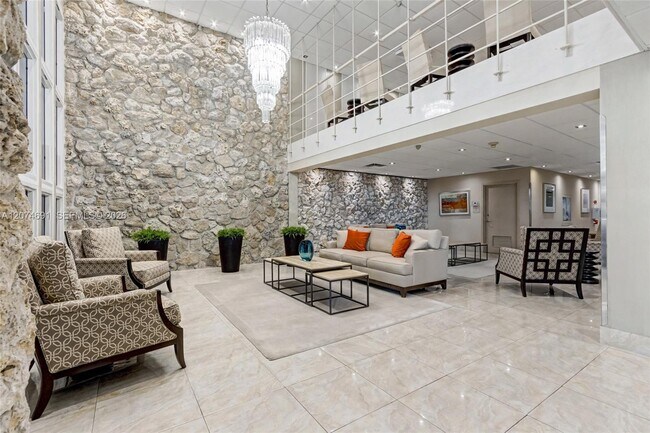 Building Photo - 3111 N Ocean Dr