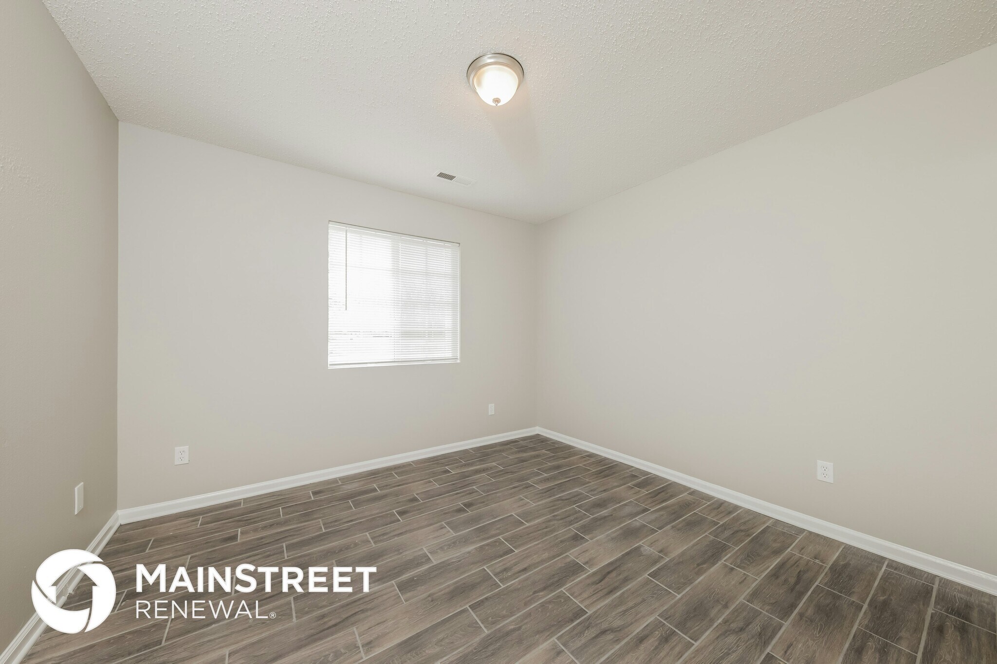 Building Photo - 3806 Dartford Dr