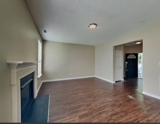 Building Photo - 301 Cline Falls Dr