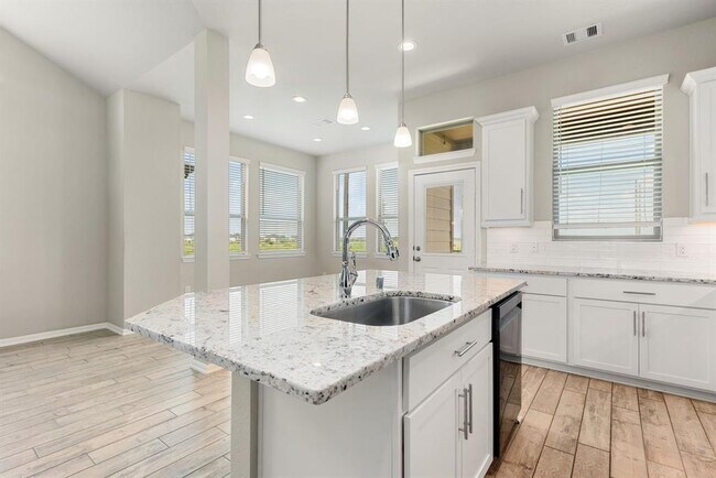 Building Photo - 5206 Pr Ter Ln