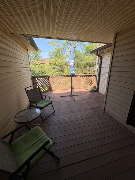 Patio - 8615 Scenicview Dr