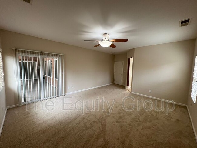 Building Photo - 4911 W Elkhorn Ave