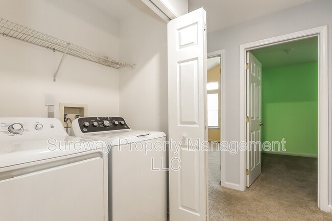Building Photo - 10 Sea Breeze Ct