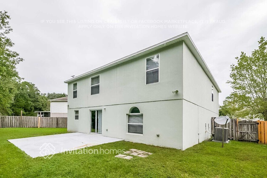 Building Photo - 12094 Chester Creek Rd