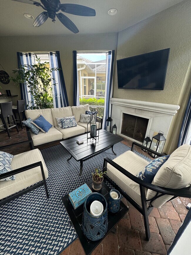 Building Photo - 2649 Casibari Ct