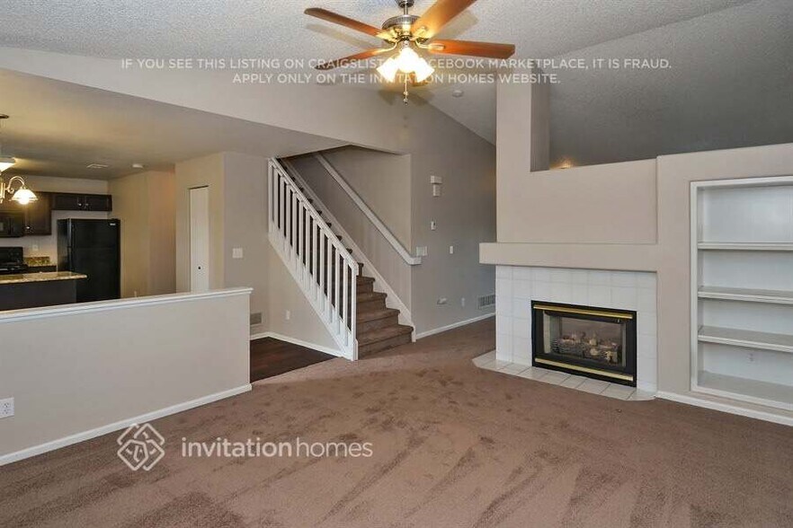 Building Photo - 3849 Primrose Ln
