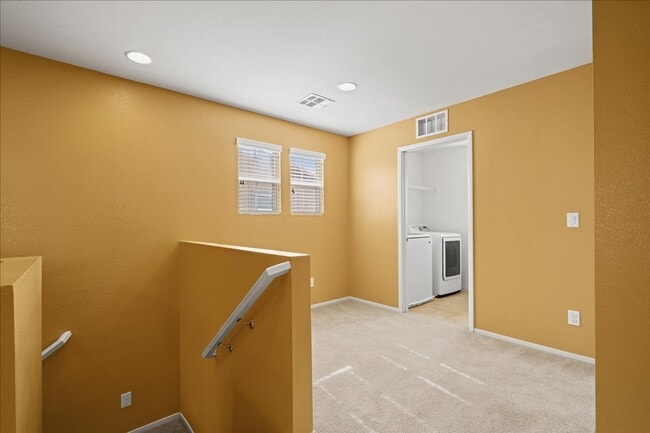 Building Photo - 8640 Bella Sparkle Ave