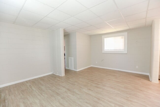 Building Photo - 2224 Marshall Ave