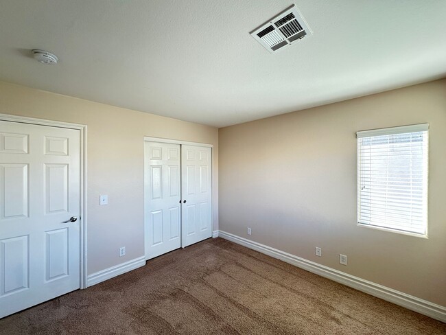 Building Photo - Rhodes Ranch-Parcel 11-Phase 1