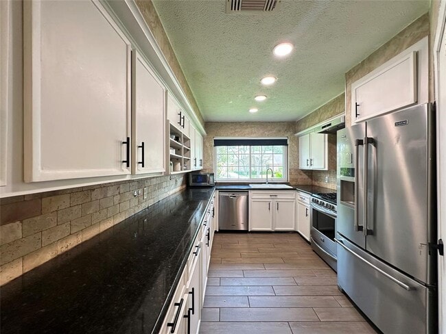 Building Photo - 3031 S Blue Meadow Cir