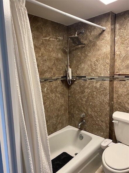 Building Photo - 1200 Hibiscus Ave