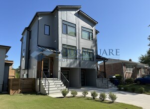 Building Photo - Modern 4-Bed Townhome with Designer Finishes, Dual Balconies & EV-Ready Garage – Inside the Beltl...