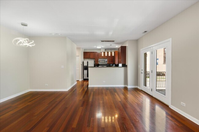Building Photo - 803 E 41st St