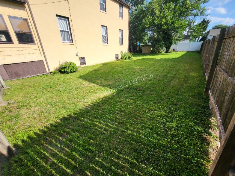 Building Photo - 254 Woodbridge Ave