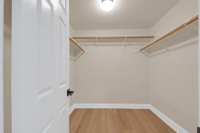 Building Photo - 4900 Tiger Lily Way