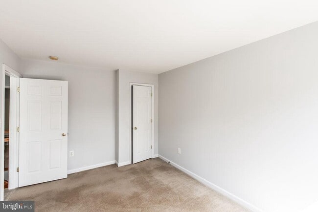 Building Photo - 12075 Serenity Pl
