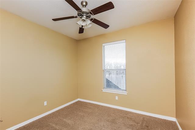 Building Photo - 229 Kennedy Dr
