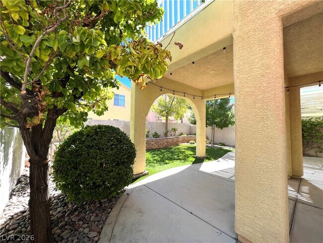 Building Photo - 7043 Somera Way