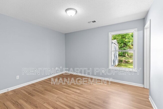 Building Photo - 7229 3rd Ave S