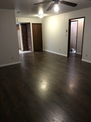 Building Photo - 1113 Willow St