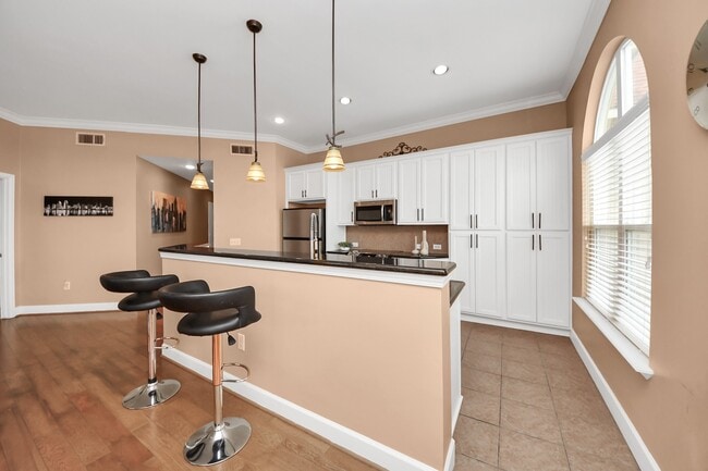 Building Photo - 2203 Dorrington St