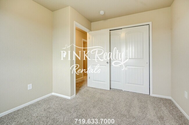 Building Photo - 7577 Black Spruce Heights