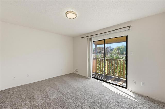 Building Photo - 504 Kings Way Dr