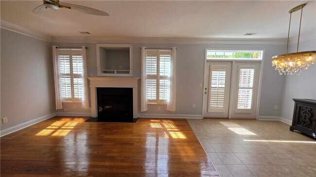 Building Photo - 1522 Bouvier Pl