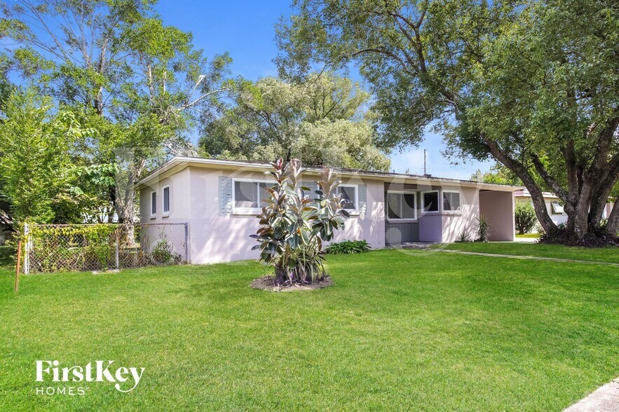 Building Photo - 607 Faber Dr