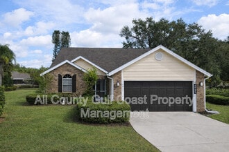 Building Photo - 4935 82nd Pl E