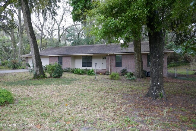 Building Photo - 8131 Fort Caroline Rd