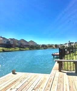 Building Photo - 3947 Amalfi Shores Ct