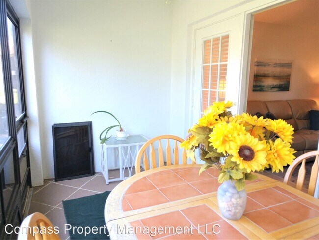 Building Photo - 2 br, 2 bath House - 307 Pine Hollow Circl...