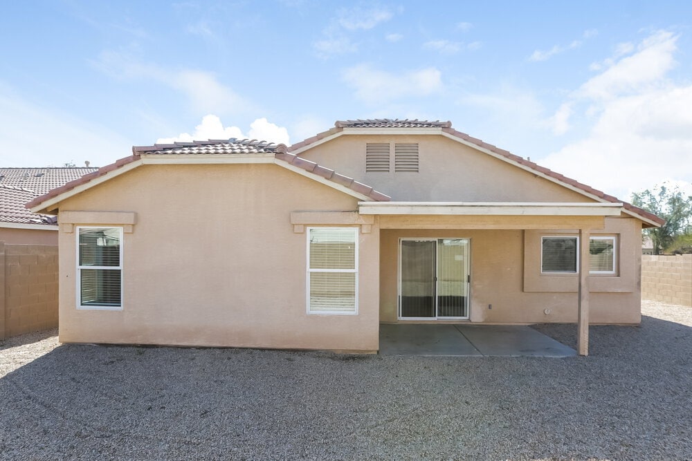 Building Photo - 15188 W Monroe St