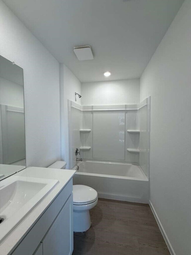 Building Photo - 6834 Flowering Ginger Ln
