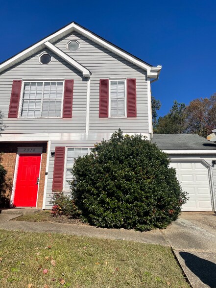 Building Photo - 2978 Kenville Ln